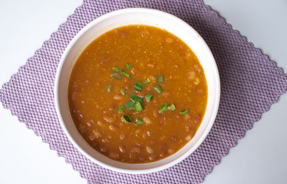 Schwarze-Bohnen-Suppe